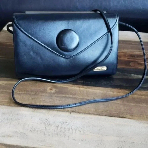 Vintage Black Kathie Lee Clutch Purse - Picture 2 of 16